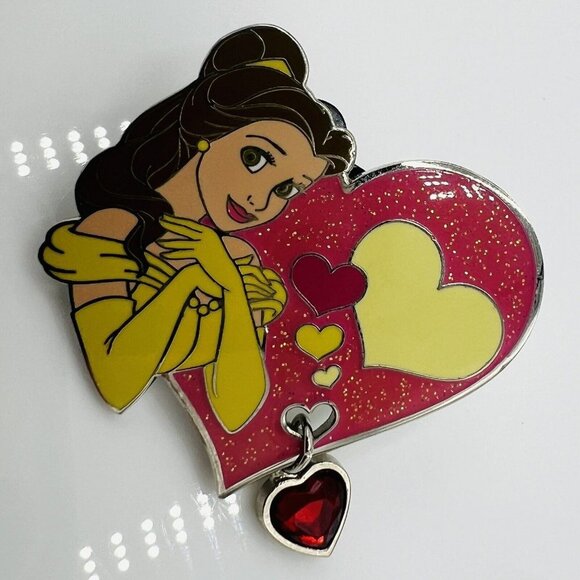 Belle Dangling Heart Jewel Disney Pin DLRP Disneyland Resort Paris Trading RARE - Picture 4 of 9